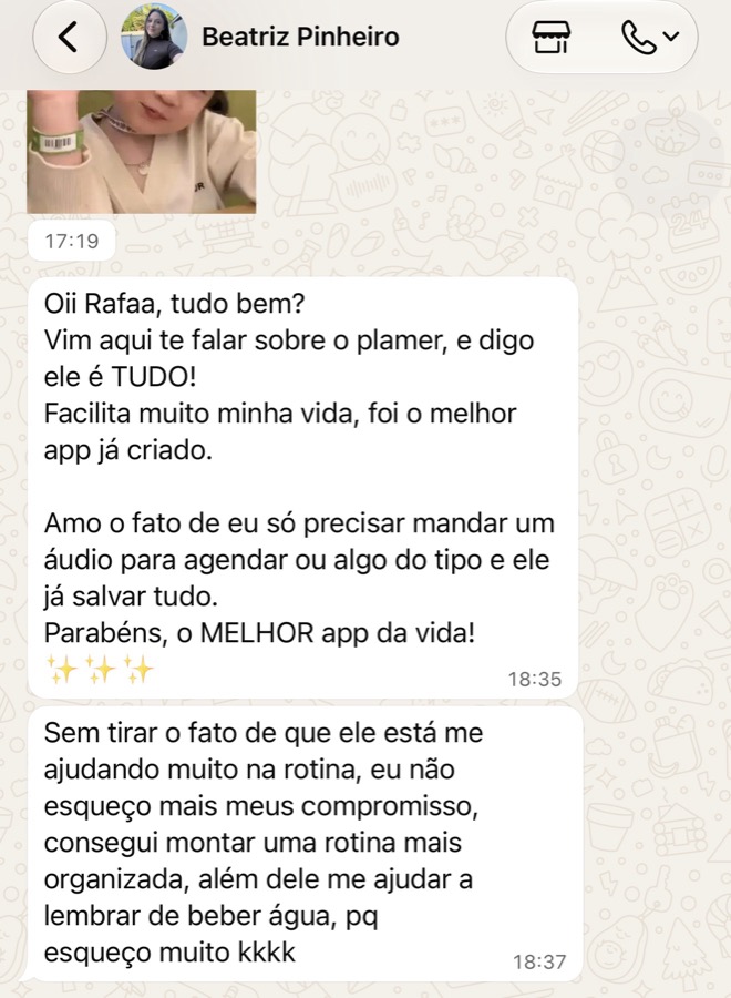 Feedback de Beatriz Pinheiro no WhatsApp